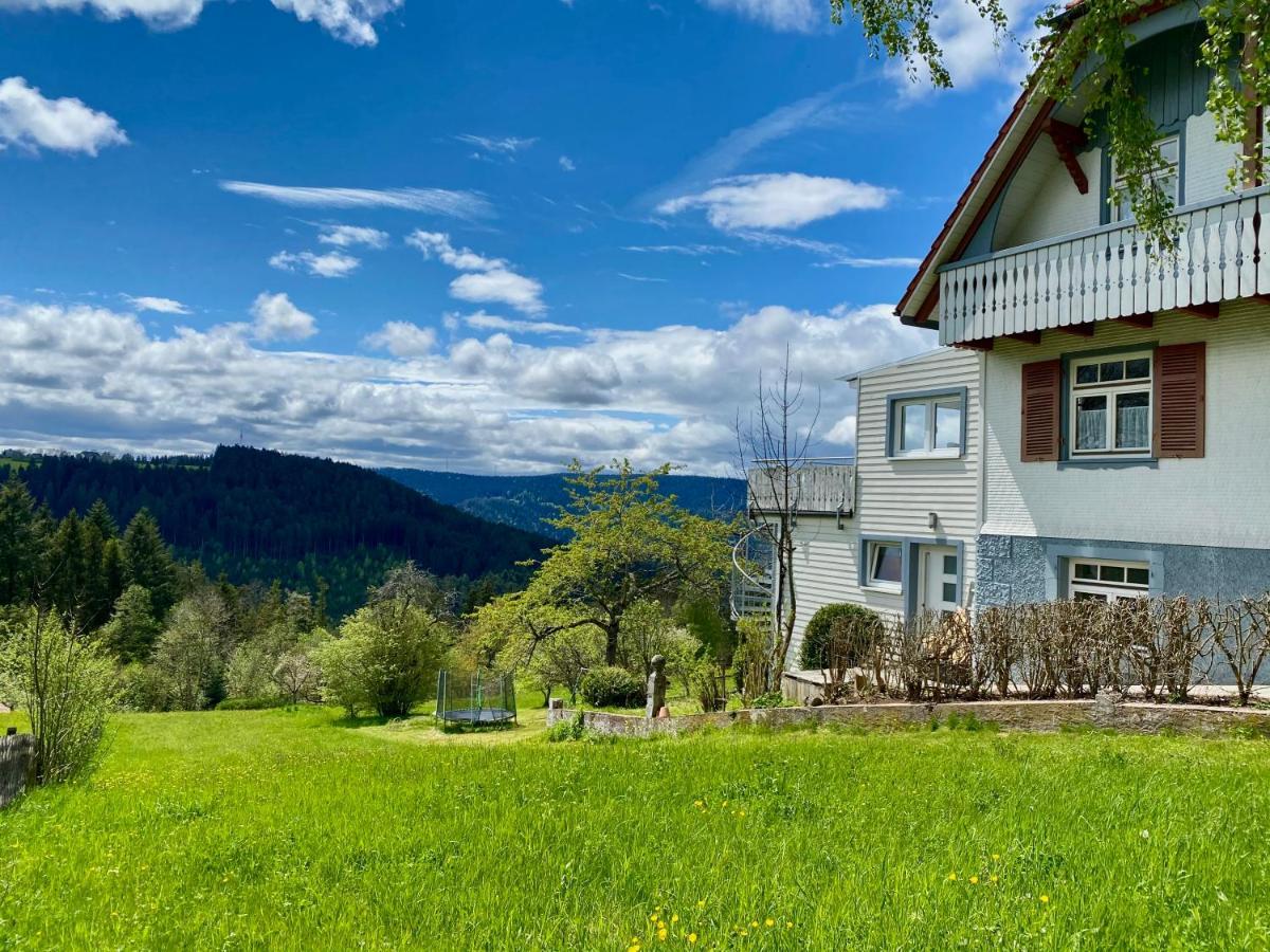 Ferienhaus mit 5* Luxus im Schwarzwald Gemeinde Gemeinde Aichhalden Exterior foto